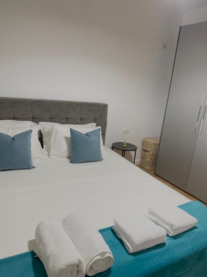 Jolie Center Apartment Tirana Exterior photo